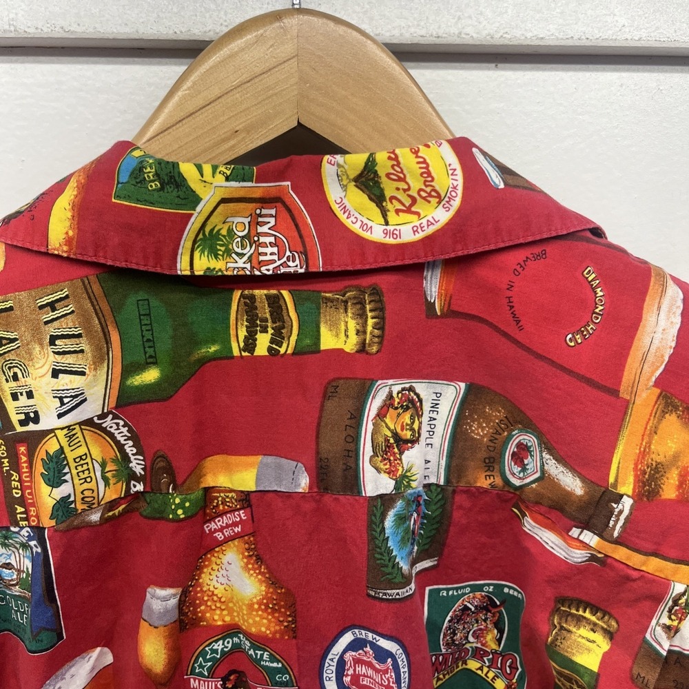 Hilo Hattie's Hawaiian Original Med Vintage Beer Label Aloha Camp-Collar Shirt - Picture 12 of 13